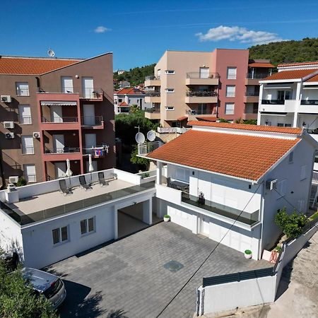 Apartmani- Lastro Trogir Buitenkant foto