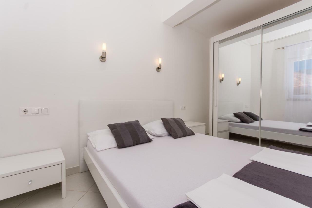 Apartmani- Lastro Trogir Buitenkant foto